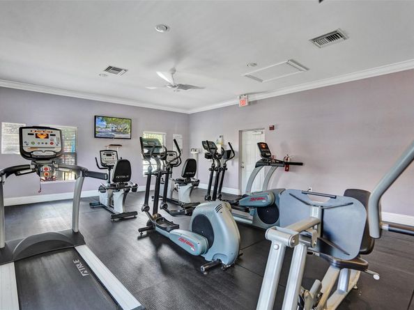 6249 Bay Club Dr 4, Fort Lauderdale FL 33308