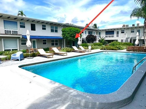 414 Seasage Drive 3, Delray Beach FL 33483