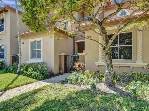 2947 Hope Valley Street 203, West Palm Beach FL 33411