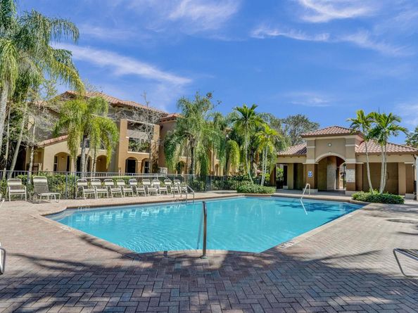 2947 Hope Valley Street 203, West Palm Beach FL 33411