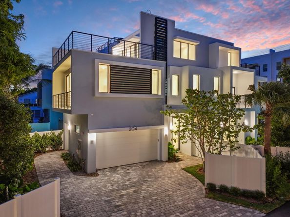 204 Osceola Park Lane, Delray Beach FL 33483