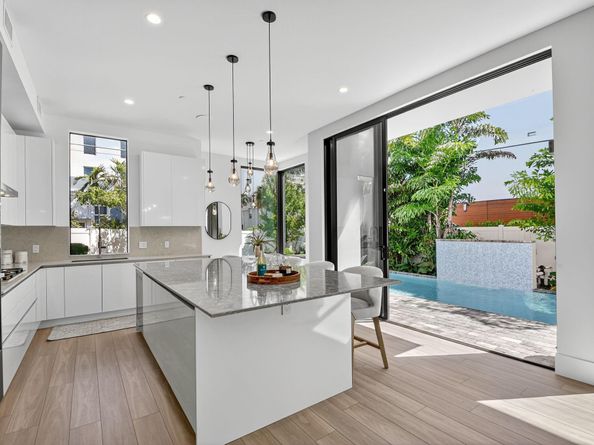 204 Osceola Park Lane, Delray Beach FL 33483
