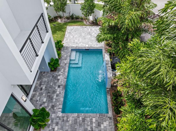 204 Osceola Park Lane, Delray Beach FL 33483