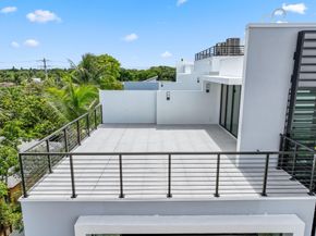 204 Osceola Park Lane, Delray Beach FL 33483