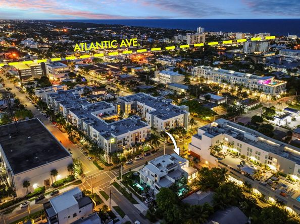 204 Osceola Park Lane, Delray Beach FL 33483