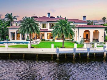 1207 Spanish River Road