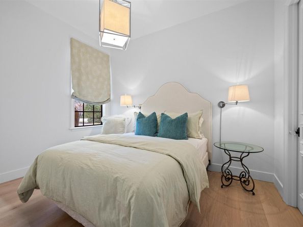 2911 Bent Cypress Rd, Wellington FL 33414