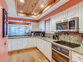 11390 Twelve Oaks Way 122, North Palm Beach FL 33408