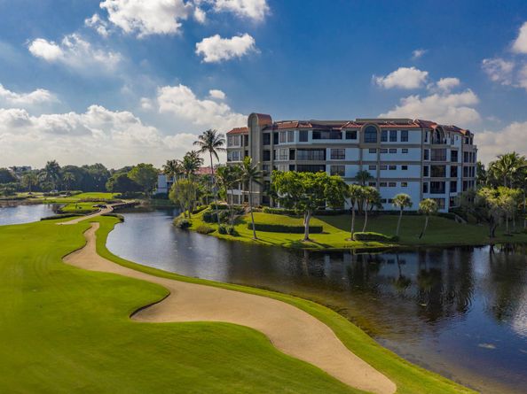 7383 Orangewood Lane 602, Boca Raton FL 33433