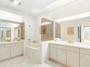 7383 Orangewood Lane 602, Boca Raton FL 33433