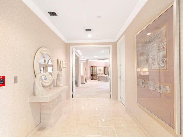 7383 Orangewood Lane 602, Boca Raton FL 33433