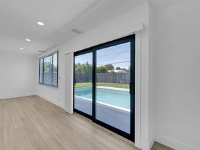 1313 SE 2nd Ave, Deerfield Beach FL 33441