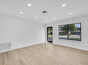 1313 SE 2nd Ave, Deerfield Beach FL 33441
