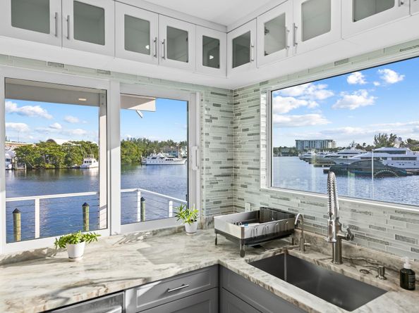 2171 SW 23rd Ave, Fort Lauderdale FL 33312