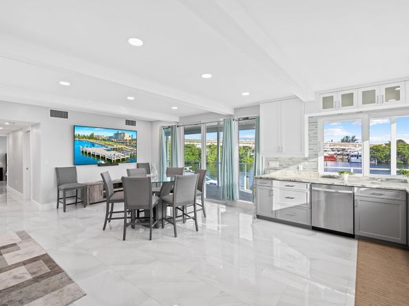 2171 SW 23rd Ave, Fort Lauderdale FL 33312