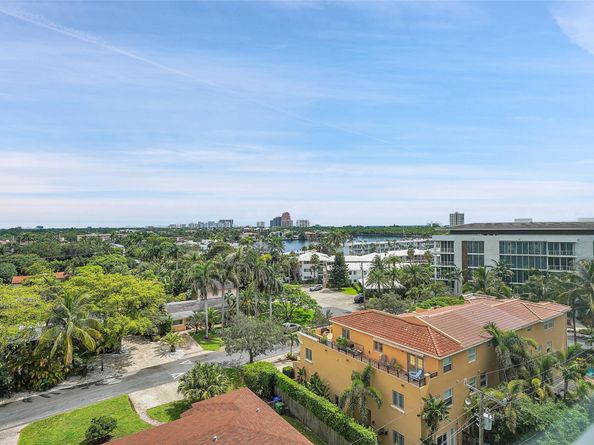 2555 NE 11th St 806, Fort Lauderdale FL 33304