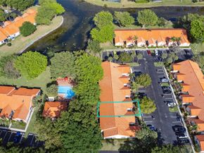 35 Centennial Court, Deerfield Beach FL 33442