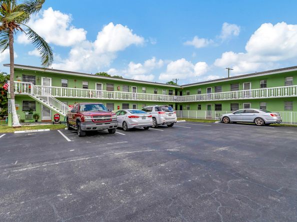 702 N L Street 6, Lake Worth Beach FL 33460