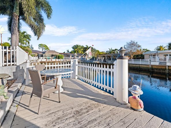 1472 NE 54th St, Fort Lauderdale FL 33334