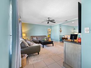 1472 NE 54th St, Fort Lauderdale FL 33334