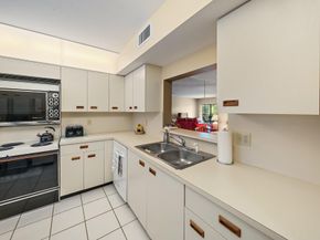 300 N Highway A1a 203c, Jupiter FL 33477