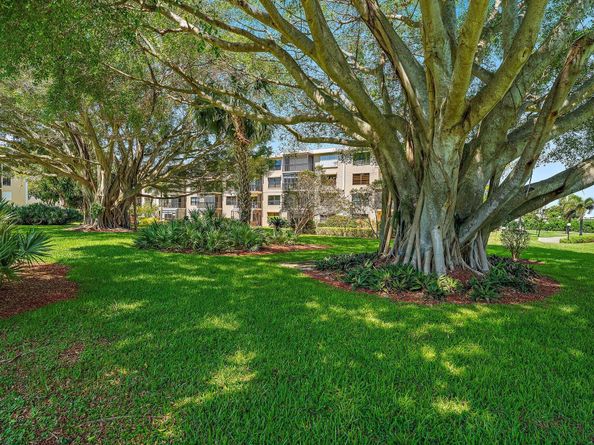 300 N Highway A1a 203c, Jupiter FL 33477
