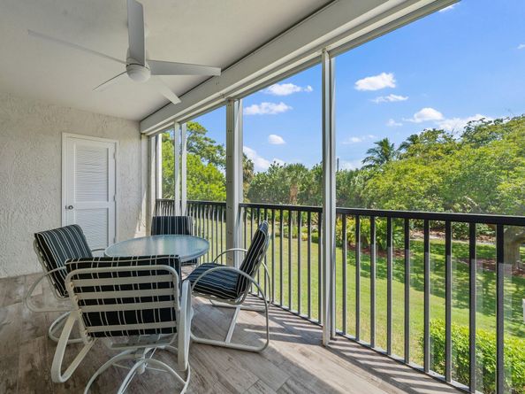 300 N Highway A1a 203c, Jupiter FL 33477