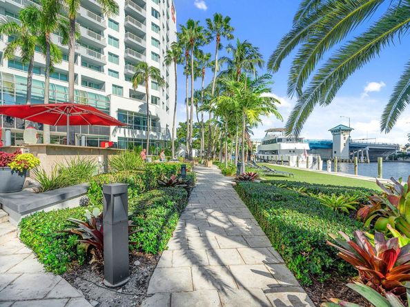 2670 E Sunrise Boulevard 718, Fort Lauderdale FL 33304