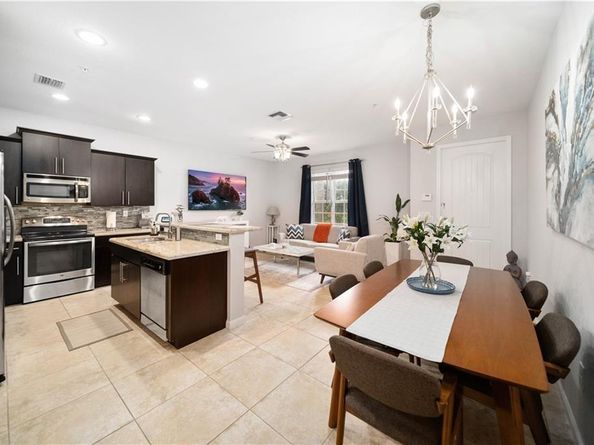 284 SW 7th Ct 284, Pompano Beach FL 33060