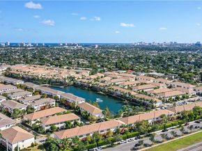 284 SW 7th Ct 284, Pompano Beach FL 33060