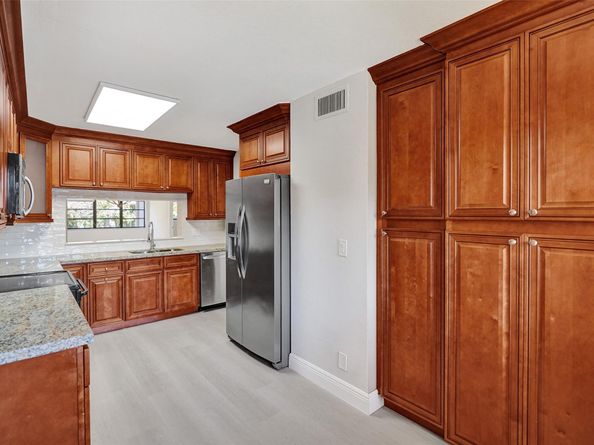 15075 Witney Rd 207, Delray Beach FL 33484