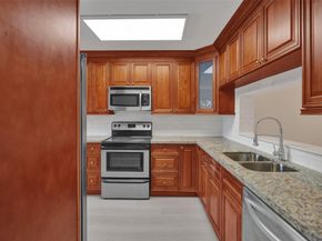 15075 Witney Rd 207, Delray Beach FL 33484