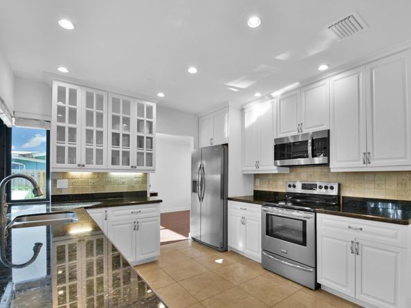 6000 NE 18th Terrace, Fort Lauderdale FL 33308