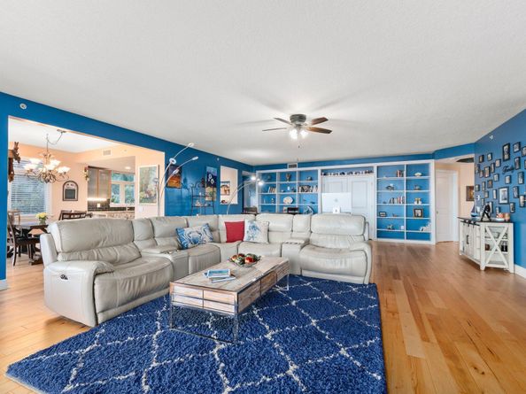 309 E Ocean Avenue 103, Lantana FL 33462