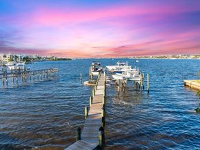 309 E Ocean Avenue 103, Lantana FL 33462