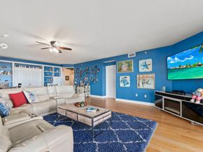 309 E Ocean Avenue 103, Lantana FL 33462