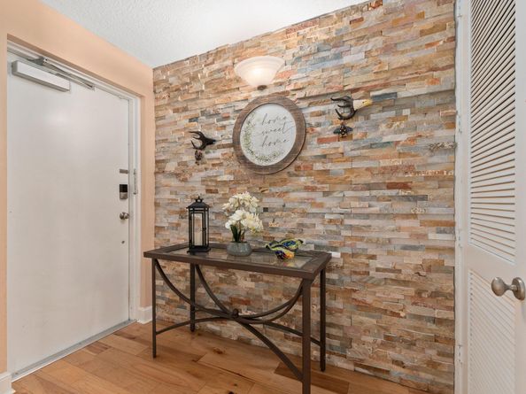 309 E Ocean Avenue 103, Lantana FL 33462