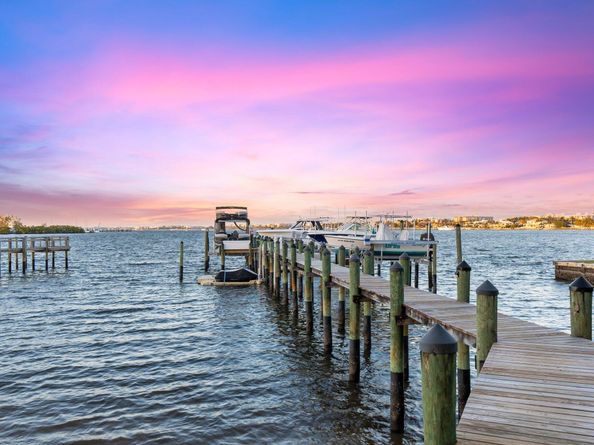 309 E Ocean Avenue 103, Lantana FL 33462
