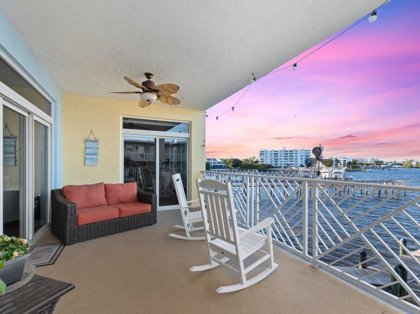 309 E Ocean Avenue 103, Lantana FL 33462
