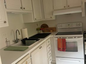2821 Somerset Dr 217, Lauderdale Lakes FL 33311