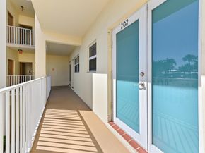 333 NE 19th Avenue 202, Deerfield Beach FL 33441