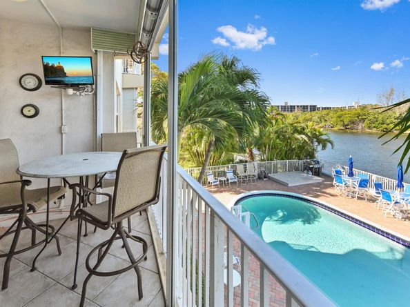 333 NE 19th Avenue 202, Deerfield Beach FL 33441