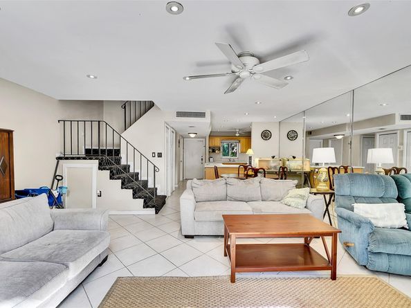 3300 Atlanta St 15F, Hollywood FL 33021