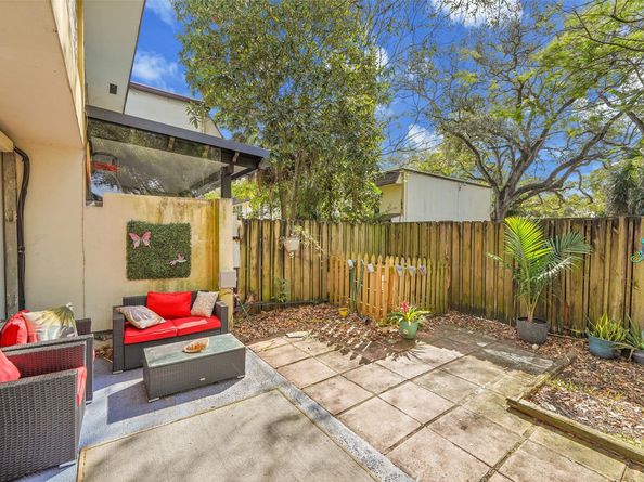 3300 Atlanta St 15F, Hollywood FL 33021