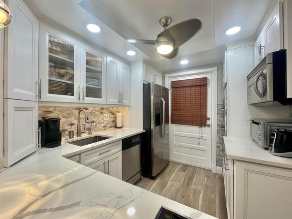 5700 NW 2nd Avenue 306, Boca Raton FL 33487