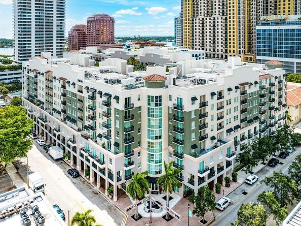 600 S Dixie Hwy Highway 629, West Palm Beach FL 33401