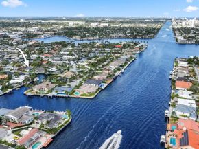 2624 SE 9th Street, Pompano Beach FL 33062