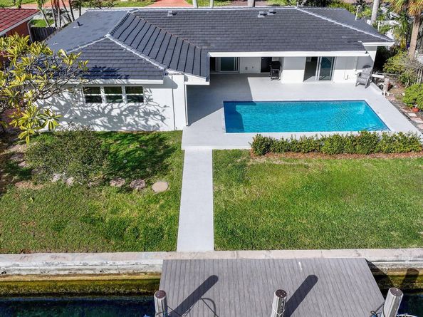 2624 SE 9th Street, Pompano Beach FL 33062