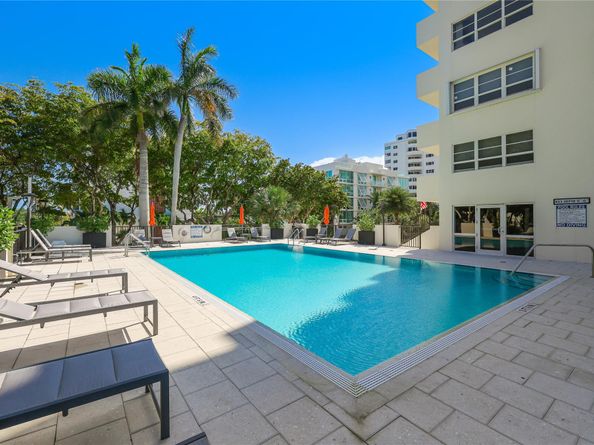340 Sunset Dr 1504, Fort Lauderdale FL 33301
