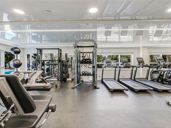 340 Sunset Dr 1504, Fort Lauderdale FL 33301